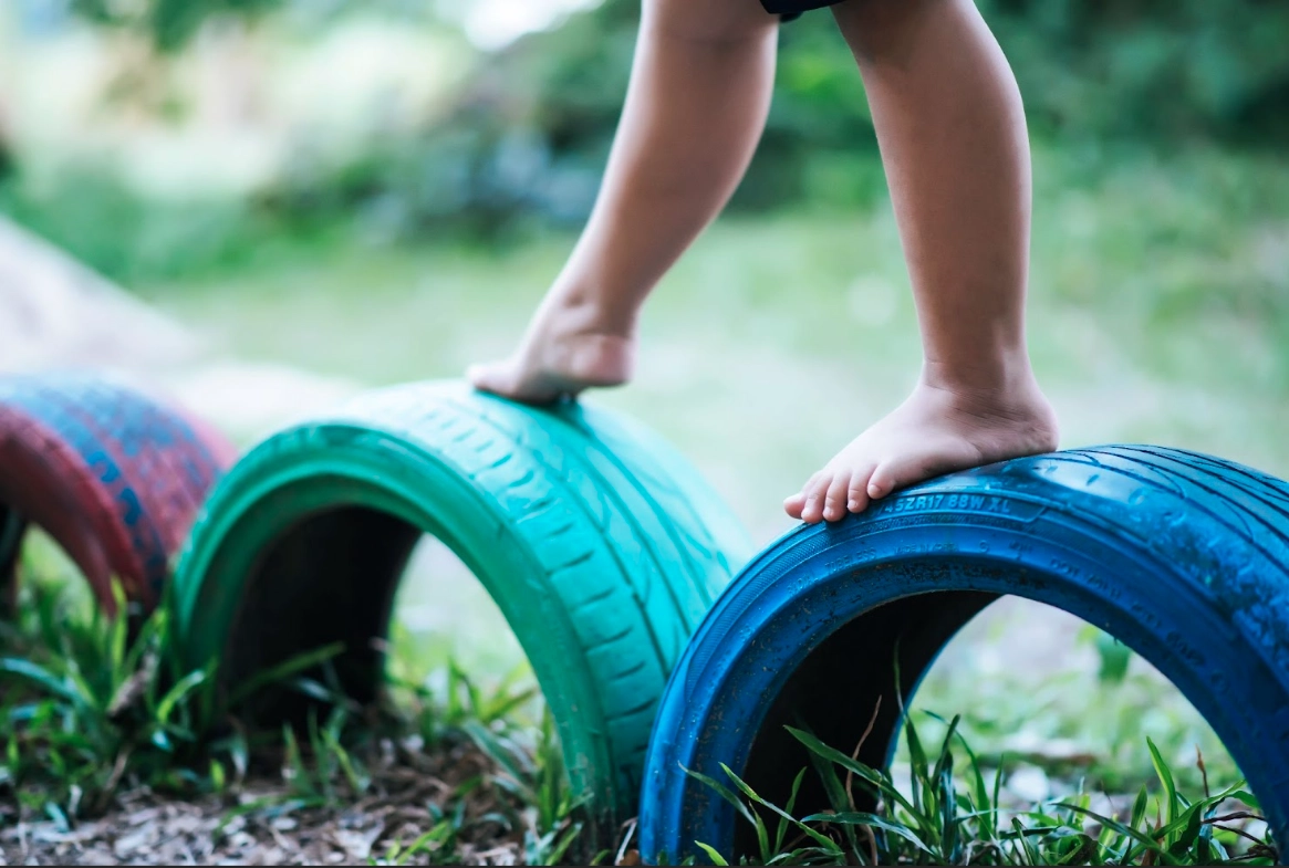 Why Playgrounds Can Be Overwhelming for Neurodivergent Children